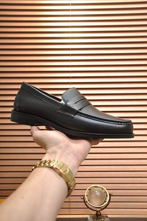 Picture of Louis Vuitton Shoes _SKULVsz38-45hnh120814001
